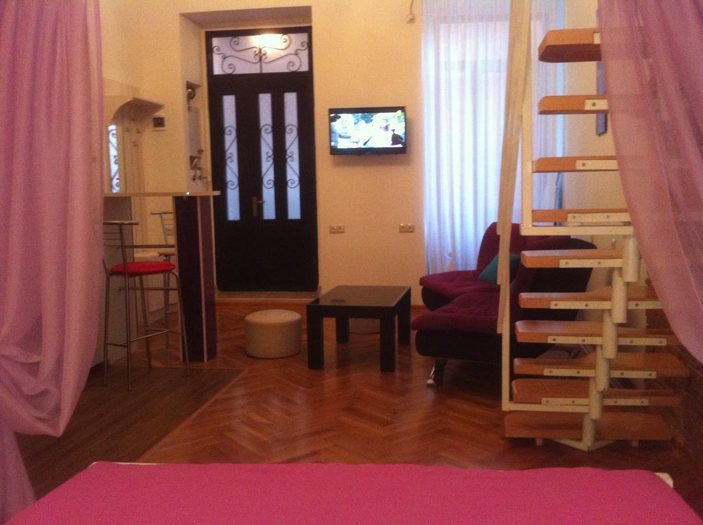 Comfortable Flat In Central Tbilisi Zimmer foto